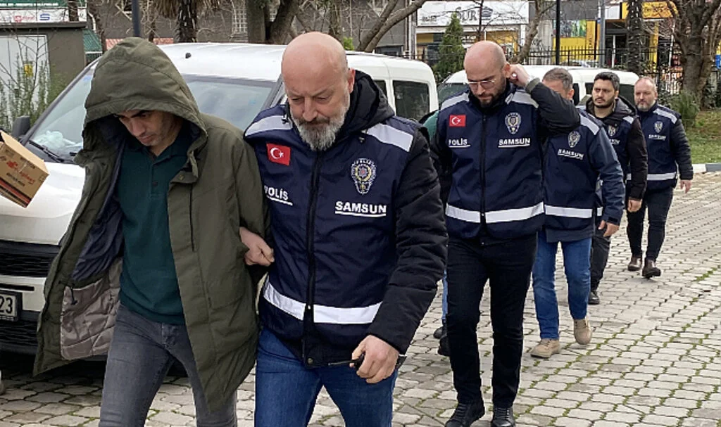 Samsun'da Elektrikli Bisiklet Hırsızları Yakalandı!