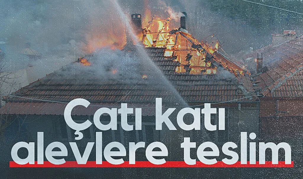 Samsun’da ev yangını: Çatı katı alevlere teslim oldu