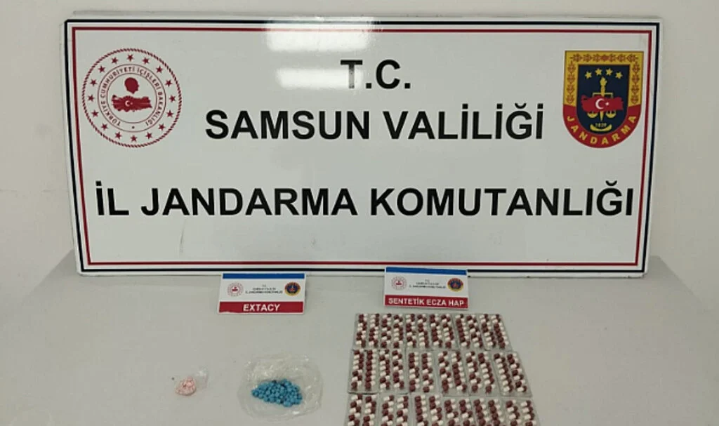 Samsun'da jandarmadan uyuşturucu operasyonu