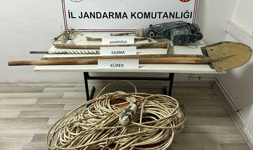 Samsun’da Kaçak Kazı Operasyonu: 9 Kişi Suçüstü Yakalandı