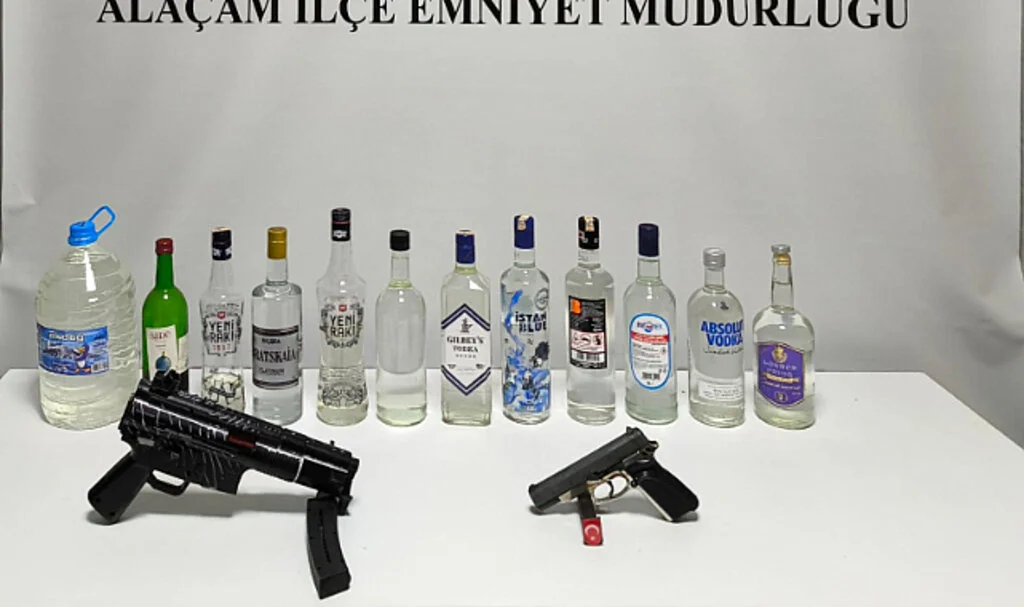 Samsun'da Kaçakçılık Operasyonu: 2 Kişi Gözaltında