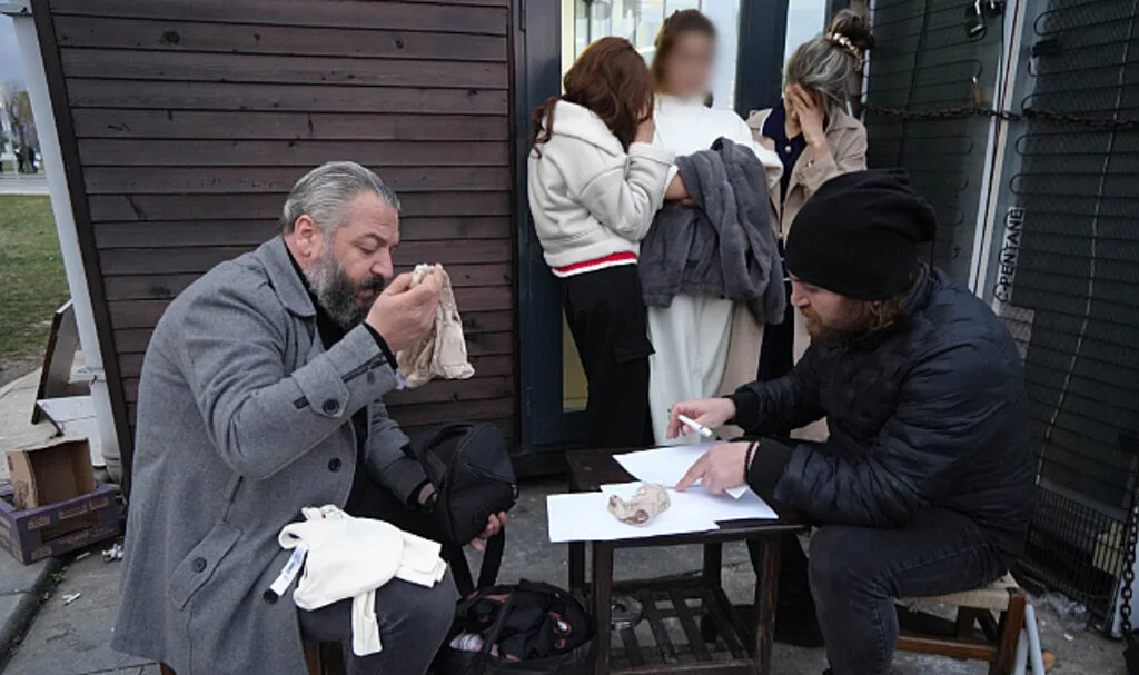 Samsun’da Mağaza Hırsızlığı: 3 Genç Kovalamacayla Yakalandı