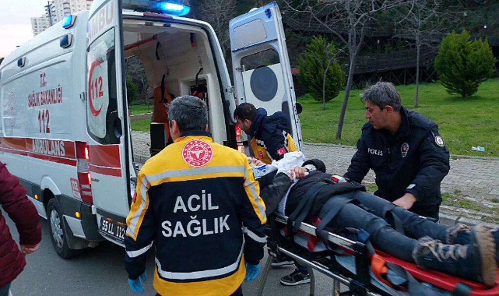 Samsun’da Sağlık Çalışanı Kadın Motosiklet Kazasında Yaralandı