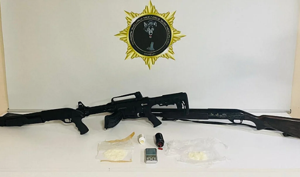 Samsun'da uyuşturucu operasyonları: 2 gözaltı