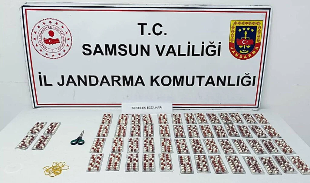 Samsun’da Uyuşturucu Operasyonu: 4.555 Sentetik Hap Ele Geçirildi