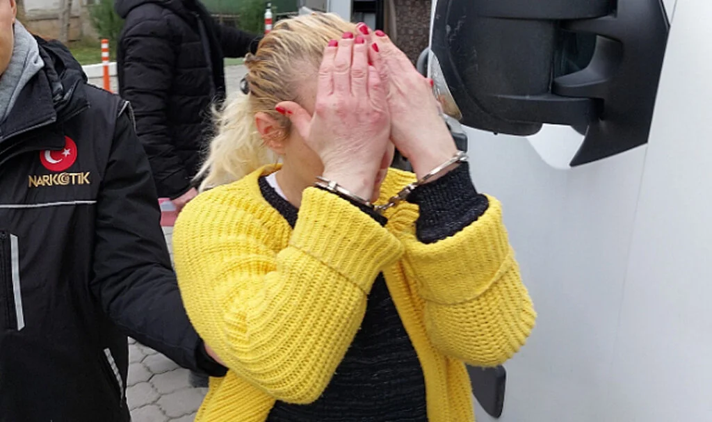 Samsun'da uyuşturucu ticaretinden yargılanan kadına 12,5 yıl hapis