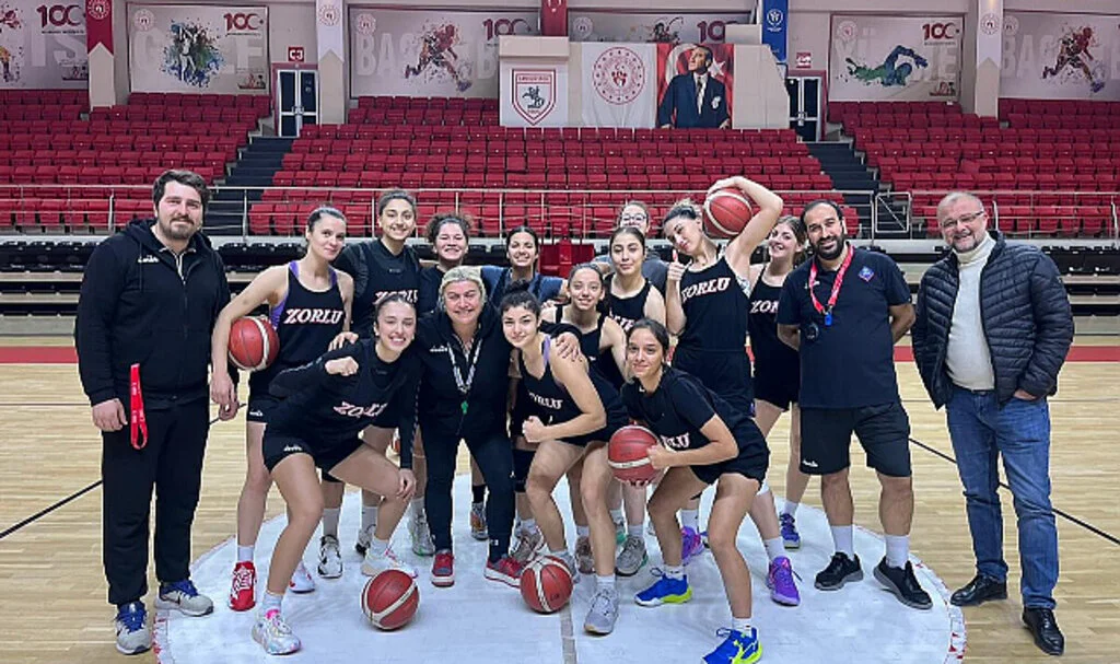 Samsun Zorlu Koleji Play-Off İçin Kritik Maça Hazırlanıyor