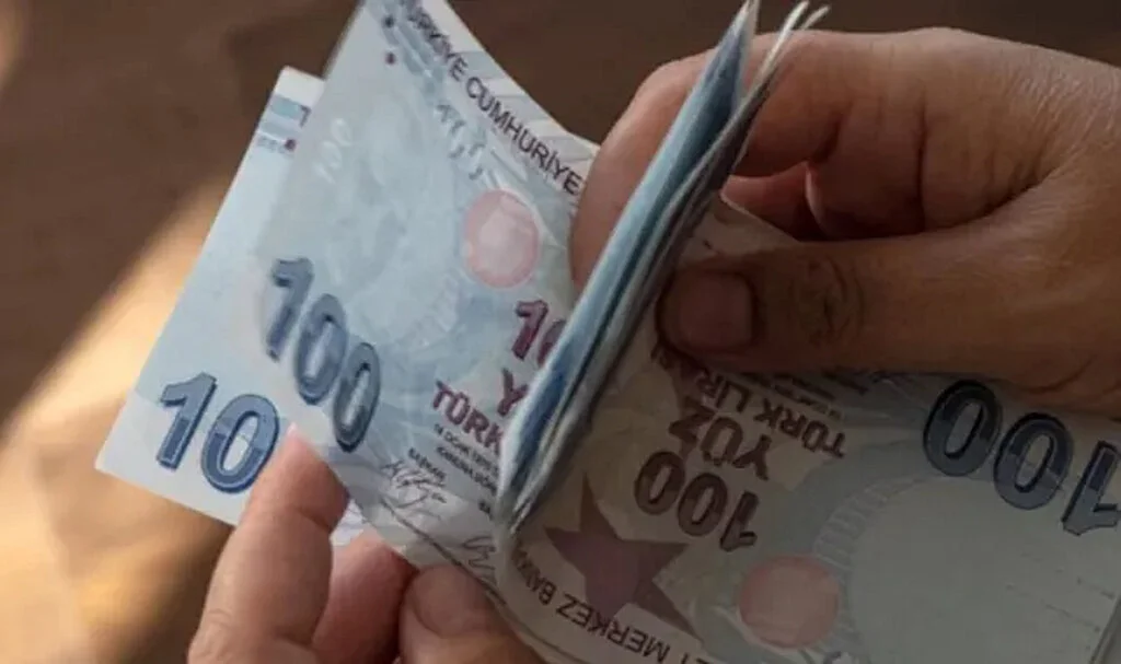 SGK artık o kişilere de maaş bağlayacak