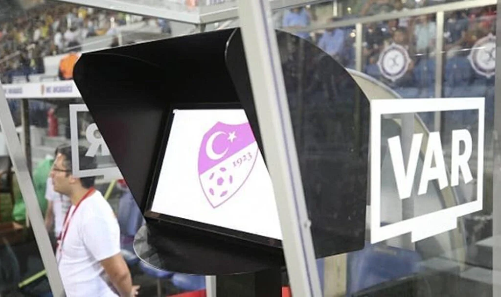 Süper Lig'de 18. Hafta VAR Görüntüleri Açıklandı