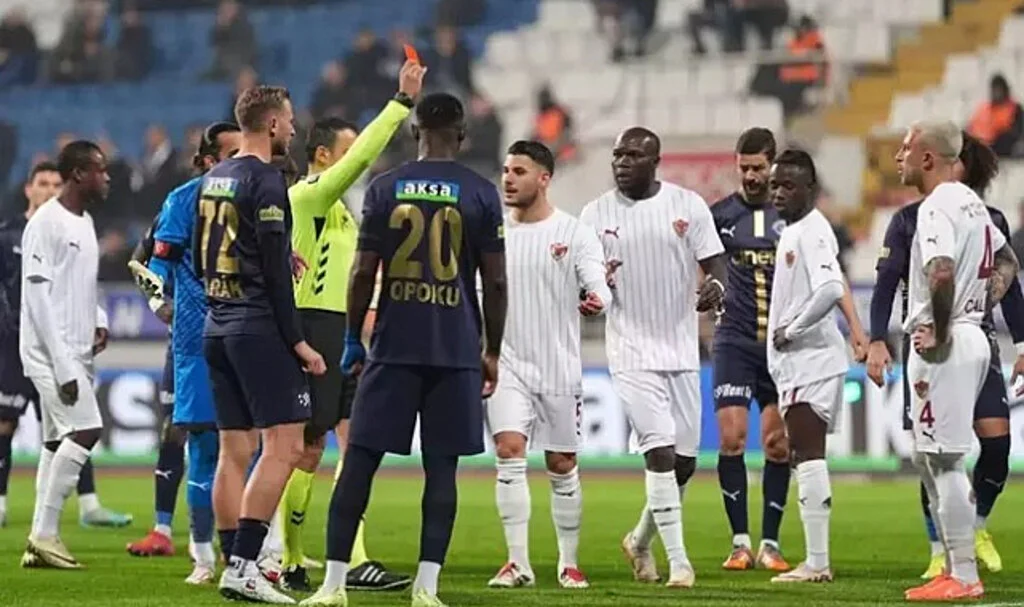 Süper Lig'de 9 Gollü Tarihi Maç! Kasımpaşa: 5 - Hatayspor: 4