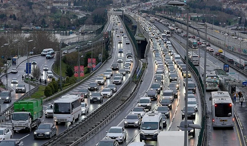 Trafiğe Kayıtlı Araç Sayısı 2024’te 2,6 Milyonu Aştı