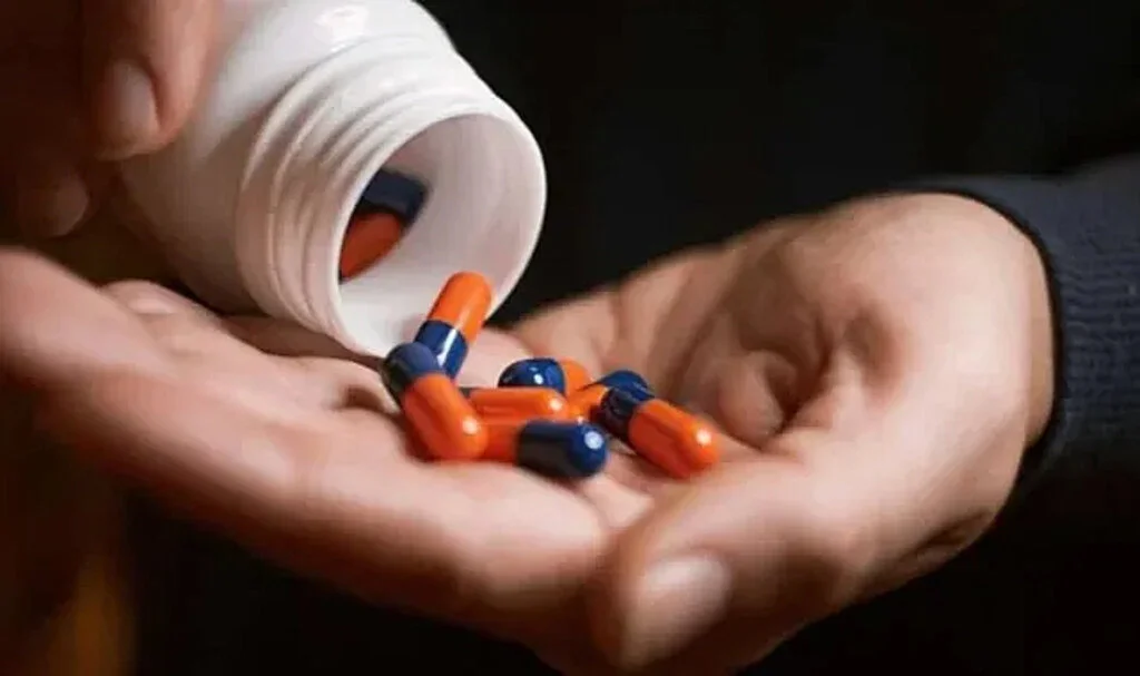 Türkiye'de de kullanılan antibiyotik için ölümcül uyarı: Raflardan toplatılıyor