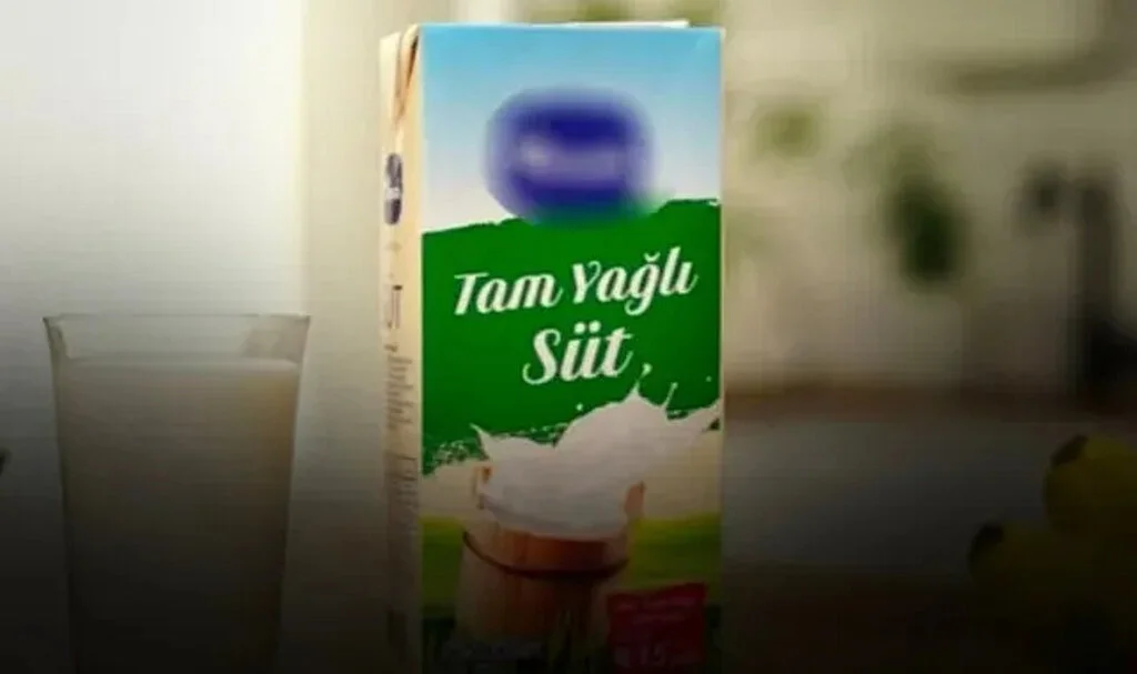 Üç Harfli Markette Süt Skandalı: Su Dolu Paketler Toplatılıyor