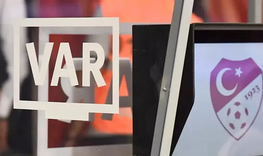 VAR kayıtları açıklandı! Fenerbahçe, Galatasaray, yabancı hakemler...
