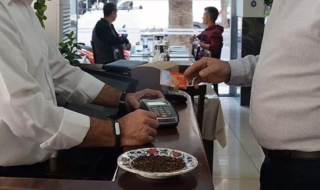 Yemek Kartı ile Market Alışverişine Prim Kesintisi Şoku!