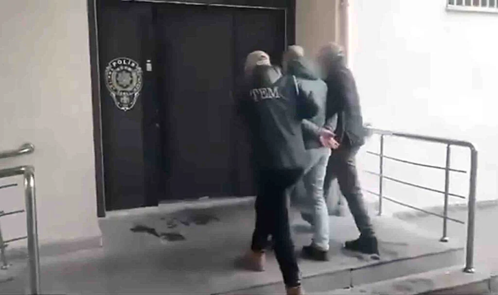 39 İlde FETÖ Operasyonu: 103 Şüpheli Yakalandı