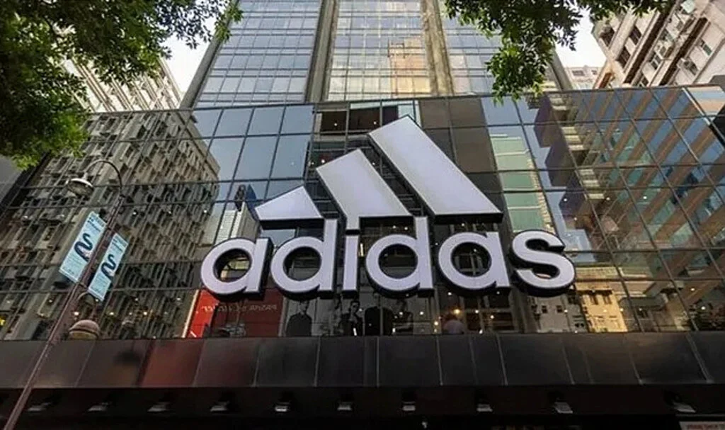 Adidas'a Domuz Derisi Şoku!