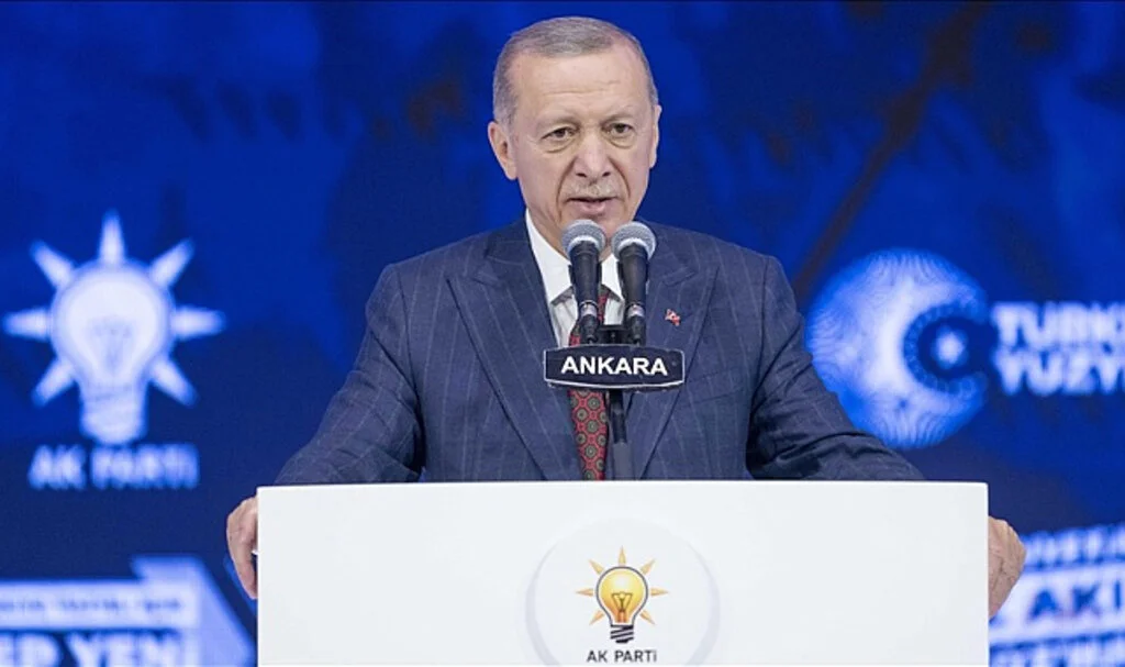 AK Parti, 8. Kongreye Hazırlanıyor: Yeni Slogan ‘İstikbal’