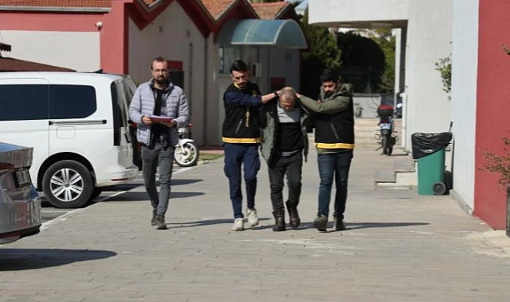 Arkadaşını Öldüren Şüpheli Polise Yakalandı
