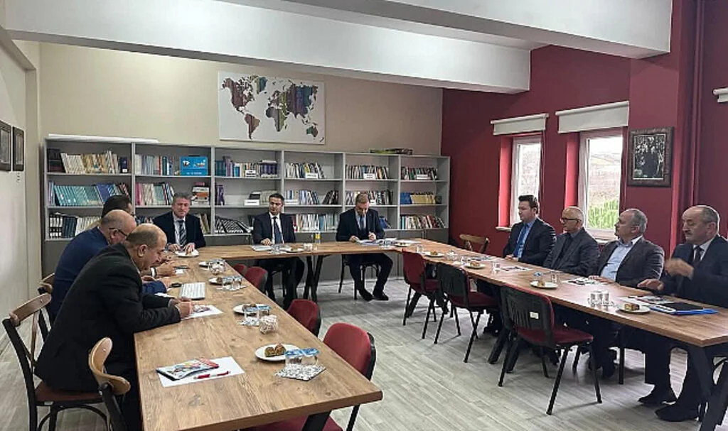 Bafra’da Mesleki Eğitim İçin İşbirliği Toplantısı Yapıldı