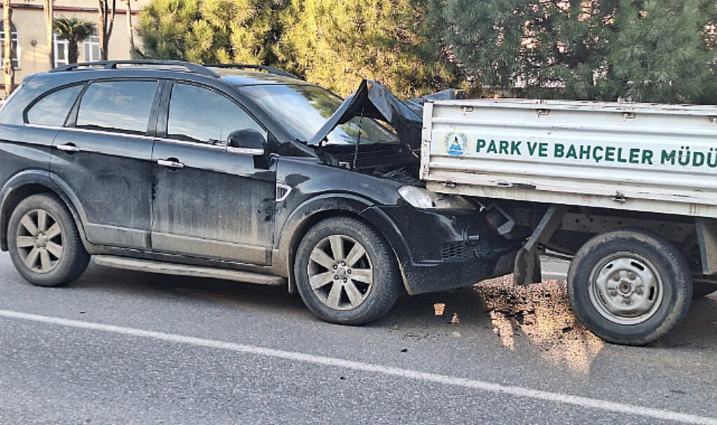 Bafra’da Zincirleme Kaza: 1 Kişi Hastaneye Kaldırıldı
