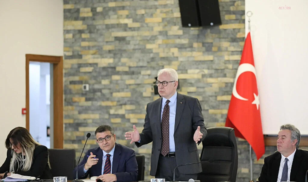CHP'li Beykoz Belediye Başkanı Köseler, Sabaha Karşı Gözaltına Alındı