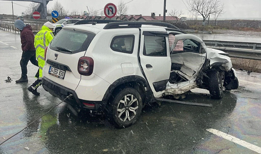 CHP’li Vekil Tahsin Ocaklı Rize’de Trafik Kazası Geçirdi