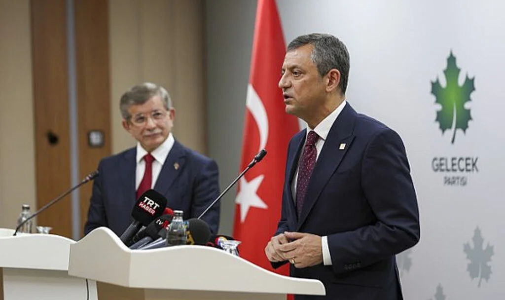 CHP Lideri Özel: "AK Parti, Muhalefeti Meşgul Etme Stratejisi Yürütüyor"