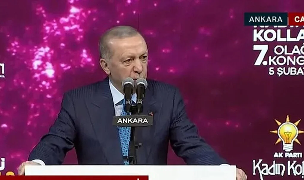 Cumhurbaşkanı Erdoğan: "Kadınların çetin mücadelelerinin gasbedilmesine tolerans göstermeyiz"