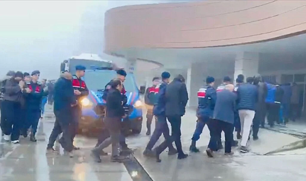 Dolandırıcılık Çetelerine Darbe! "HÜCRE-8" Operasyonu