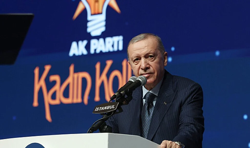 Erdoğan: Kadınları Dışlayan Siyaset Başarılı Olamaz
