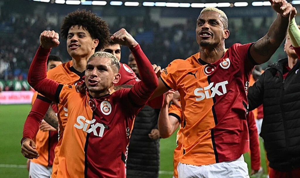 Galatasaray'da Eren Elmalı ve Lemina İlk Kez 11’de!