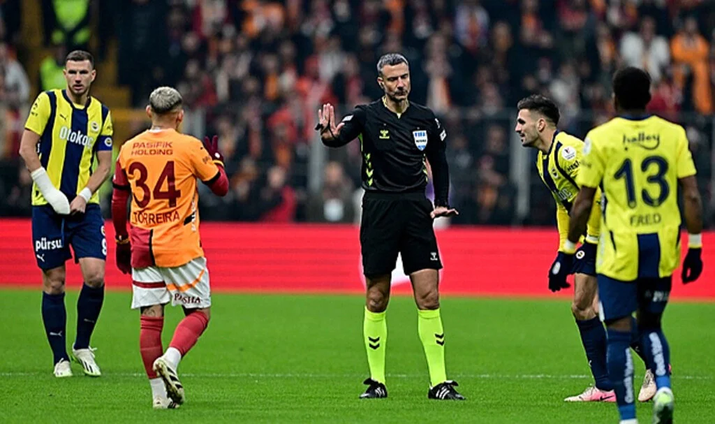 Galatasaray-Fenerbahçe Maçı Berabere Bitti!