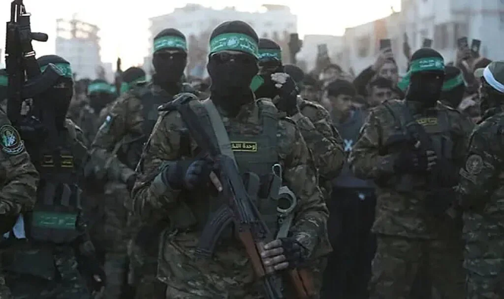 Hamas, esir takasını durdurdu