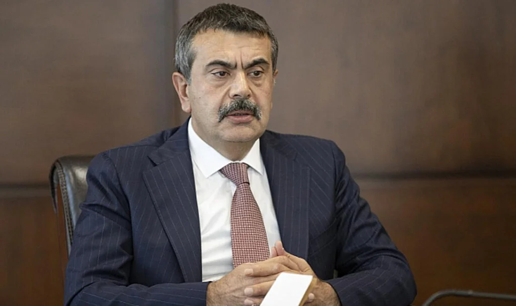 MEB Bakanı Tekin’den YKS ve Mülakat Açıklaması
