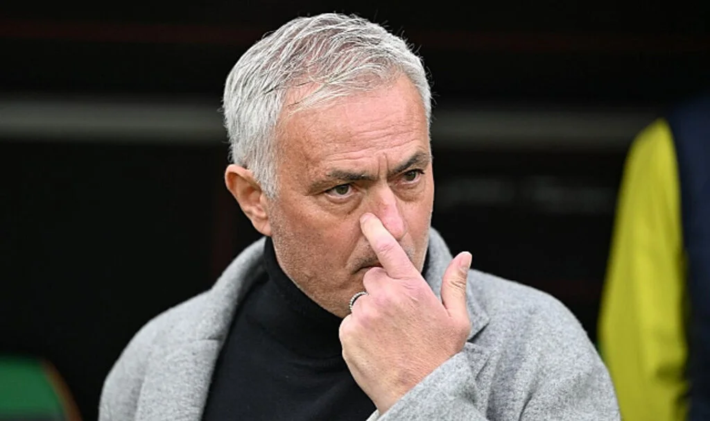 Mourinho’dan Galatasaray-Adana Demirspor Maçına Sosyal Medya Paylaşımı!