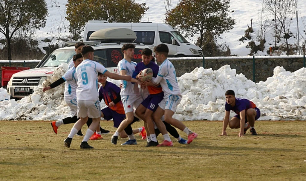  Ordu’da Ragbi Heyecanı: Samsunlu Sporcular da Sahada