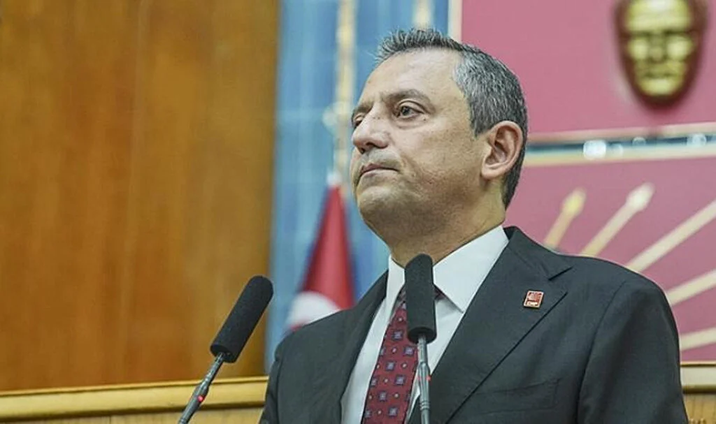 Özgür Özel'in Seçildiği CHP Kurultayına Soruşturma