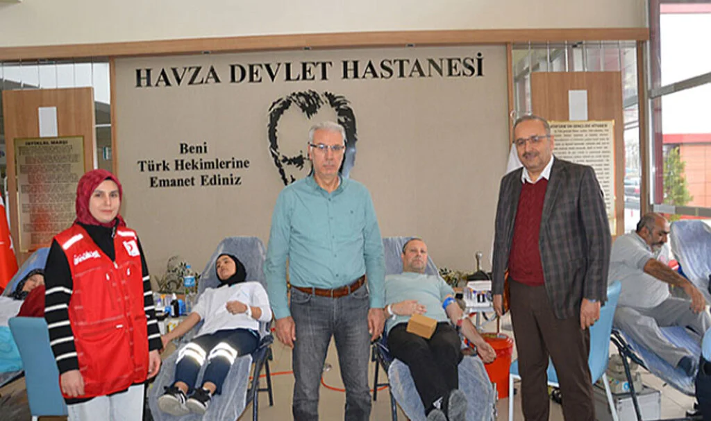 Sağlık Çalışanlarından Kızılay'a Destek: 43 Ünite Kan Toplandı