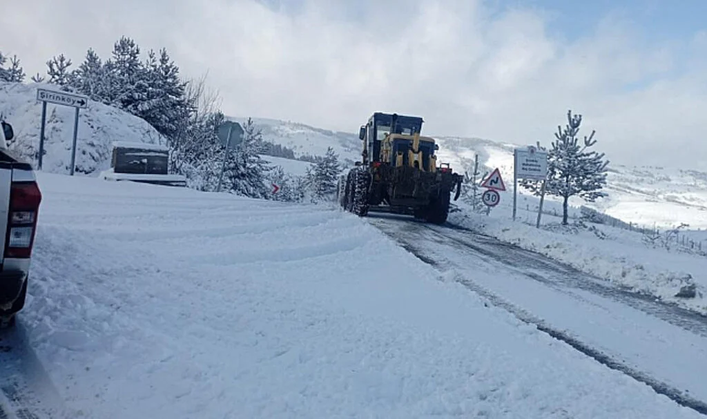 Samsun, Amasya, Sinop ve Tokat'ta 385 Yol Kapandı!