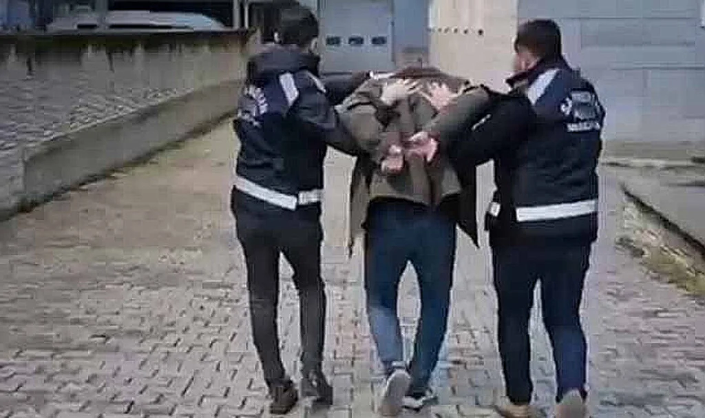 Samsun’da 10 Yıl Hapis Cezası Bulunan Hükümlü Yakalandı