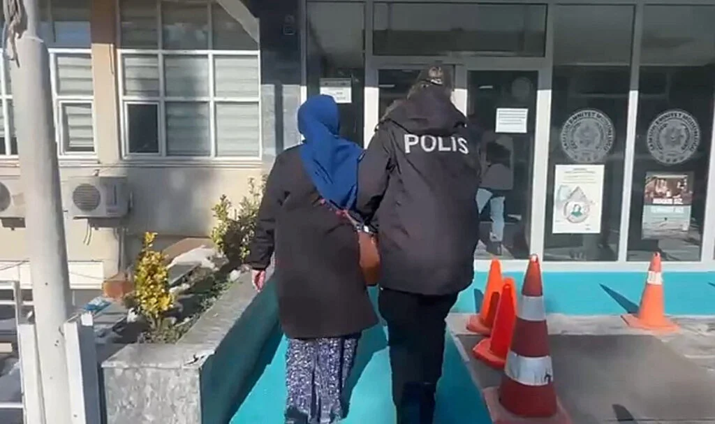 Samsun’da 15 yıl hapis cezası bulunan kadın yakalandı