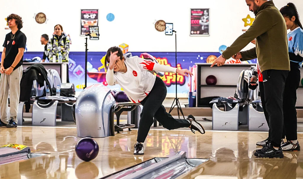 Samsun'da Avrupa Gençler Bowling Şampiyonası için Milli Takım Kampı Tamamlandı