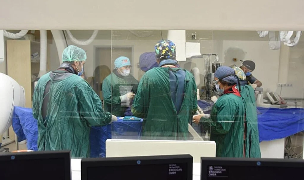 Samsun’da Bir İlk: OMÜ’de TİPS Ameliyatı Yapıldı