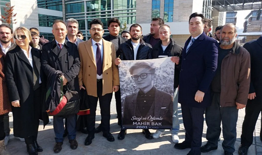 Samsun’da Motosikletli Gencin Ölümüne Sebep Olan Sürücünün Yargılanmasına Başlandı