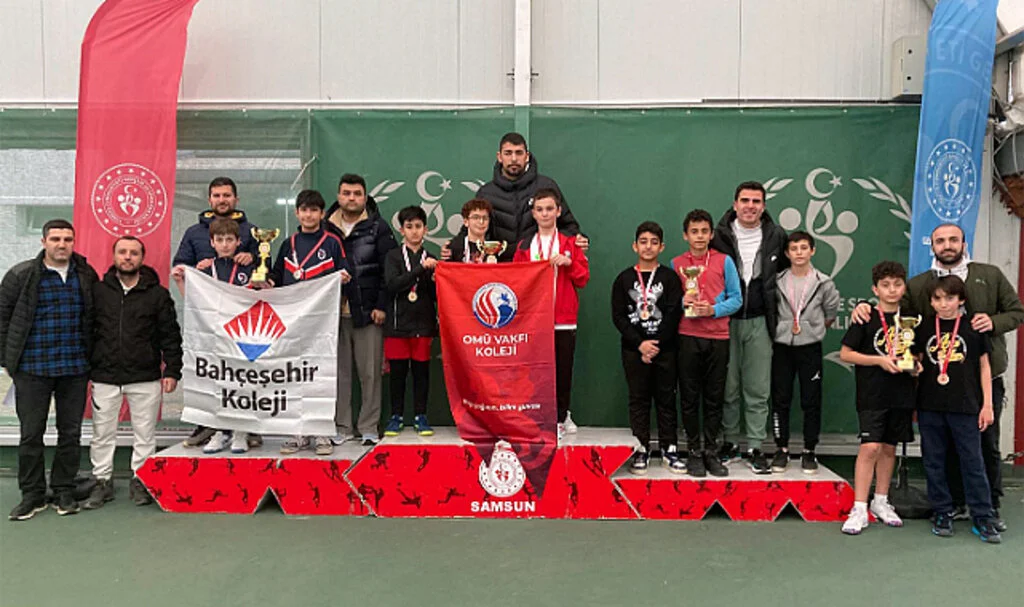  Samsun’da Tenis Yıldızlar İl Birinciliği Tamamlandı