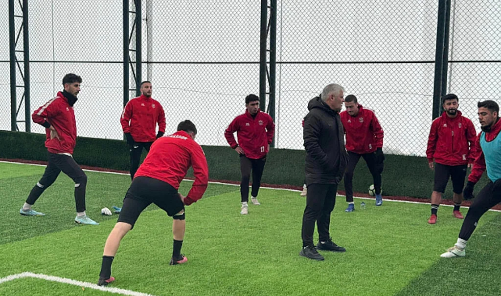 Samsun Süper Amatör Lig Play-Off'ları Başlıyor: 8 Takım BAL İçin Mücadele Edecek