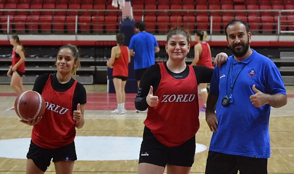 Samsun Zorlu Koleji Spor Kulübü, İstanbul Üniversitesi ile Kritik KBBL Play-Off Maçına Çıkıyor
