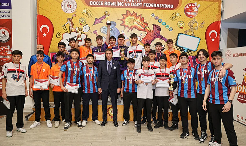 Samsunlu Gençler Bowling Türkiye Şampiyonası'nda Zirvede