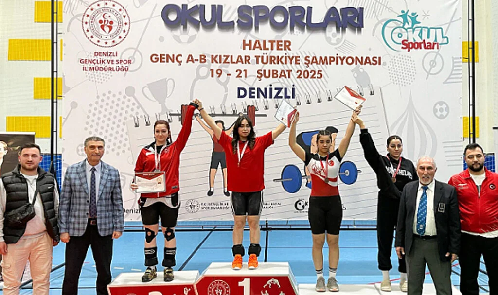Samsunlu Sporcular, Halter Gençler Türkiye Şampiyonası'nda Büyük Başarı Elde Etti